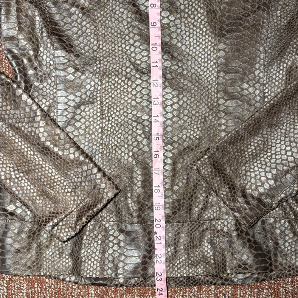 Dana buchman blazer small faux leather snakeskin brown animal print moto style - Picture 13 of 13